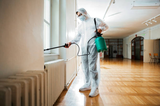 Best Pest Prevention Services  in Florissant, MO